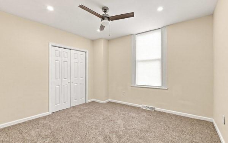 537 Edgewood Ave, Somerset, 15501, ,Multi-unit,For Sale,Edgewood Ave,1773520