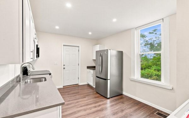 537 Edgewood Ave, Somerset, 15501, ,Multi-unit,For Sale,Edgewood Ave,1773520