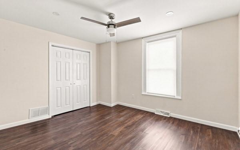 537 Edgewood Ave, Somerset, 15501, ,Multi-unit,For Sale,Edgewood Ave,1773520