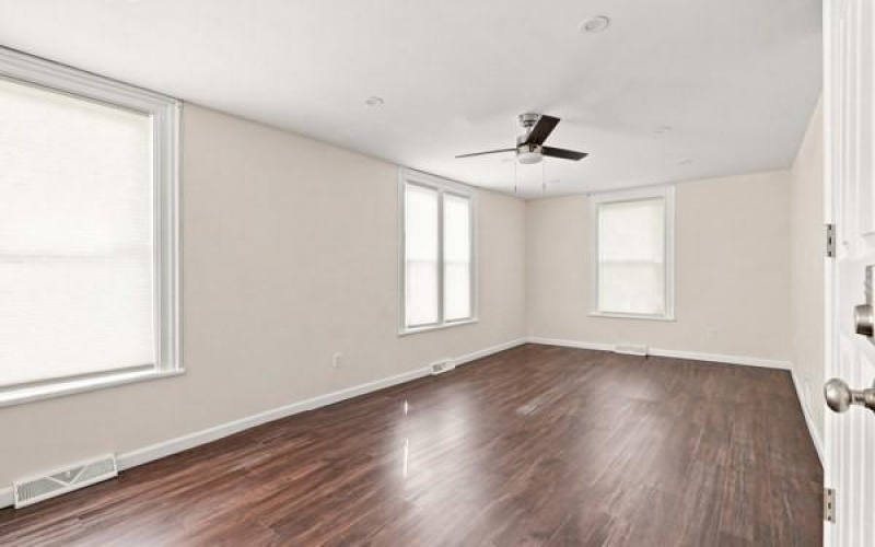 537 Edgewood Ave, Somerset, 15501, ,Multi-unit,For Sale,Edgewood Ave,1773520