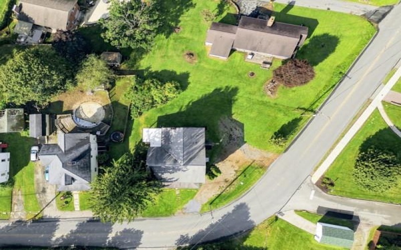 537 Edgewood Ave, Somerset, 15501, ,Multi-unit,For Sale,Edgewood Ave,1773520