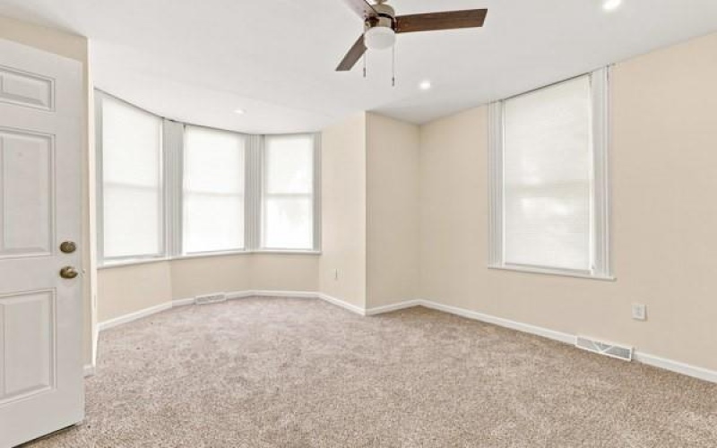537 Edgewood Ave, Somerset, 15501, ,Multi-unit,For Sale,Edgewood Ave,1773520