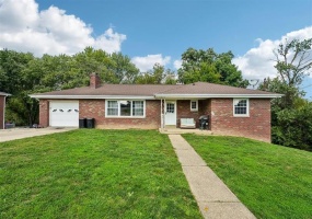 228 Walnut STREET, Houston, 15342, 3 Bedroom Bedrooms, 7 Room Rooms,2 BathroomBathrooms,Residential,For Sale,Walnut,1773543