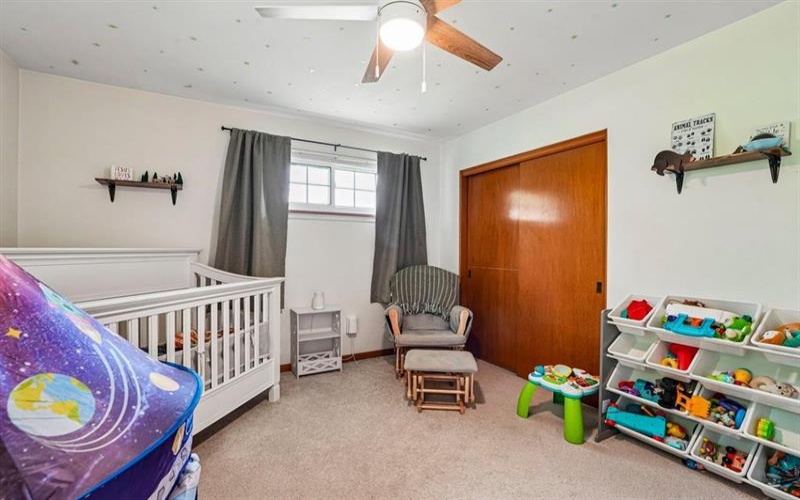 228 Walnut STREET, Houston, 15342, 3 Bedroom Bedrooms, 7 Room Rooms,2 BathroomBathrooms,Residential,For Sale,Walnut,1773543