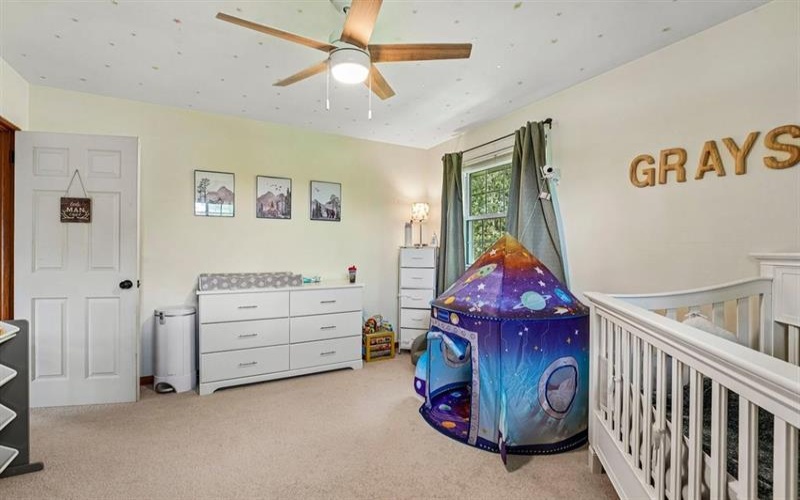 228 Walnut STREET, Houston, 15342, 3 Bedroom Bedrooms, 7 Room Rooms,2 BathroomBathrooms,Residential,For Sale,Walnut,1773543