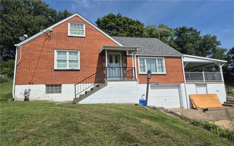 10877 Old Trail Rd, Irwin, 15642, 4 Bedroom Bedrooms, 6 Room Rooms,2 BathroomBathrooms,Residential,For Sale,Old Trail Rd,1773545