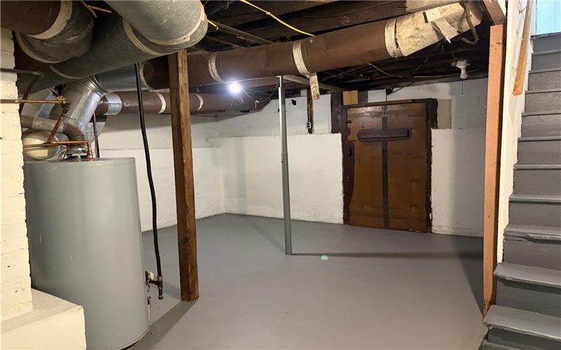 223 Orchard Ave, Canonsburg, 15317, 2 Bedroom Bedrooms, ,1 BathroomBathrooms,Lease,For Rent,Orchard Ave,1773555