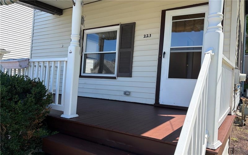 223 Orchard Ave, Canonsburg, 15317, 2 Bedroom Bedrooms, ,1 BathroomBathrooms,Lease,For Rent,Orchard Ave,1773555