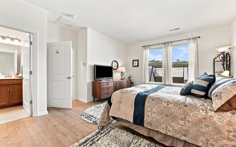 125 Village LANE, Finleyville, 15332, 2 Bedroom Bedrooms, 7 Room Rooms,2 BathroomBathrooms,Residential,For Sale,Village,1773572