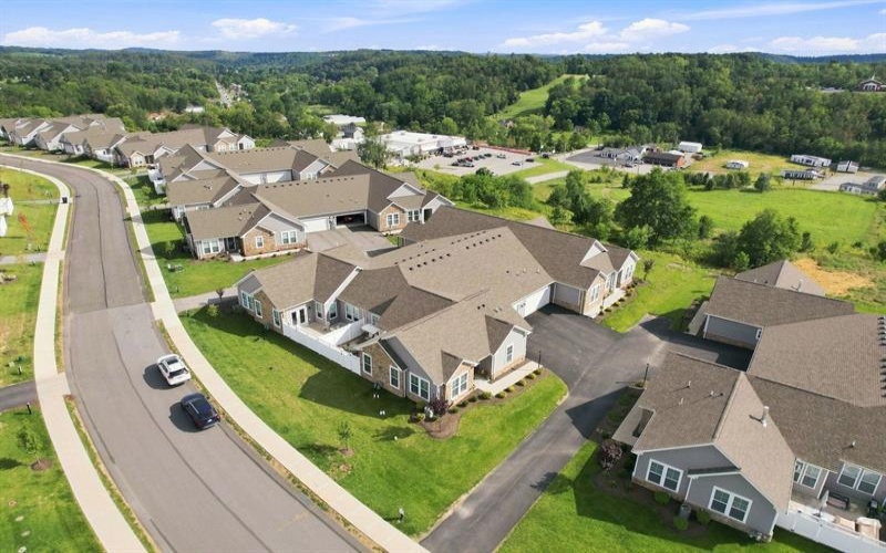 125 Village LANE, Finleyville, 15332, 2 Bedroom Bedrooms, 7 Room Rooms,2 BathroomBathrooms,Residential,For Sale,Village,1773572