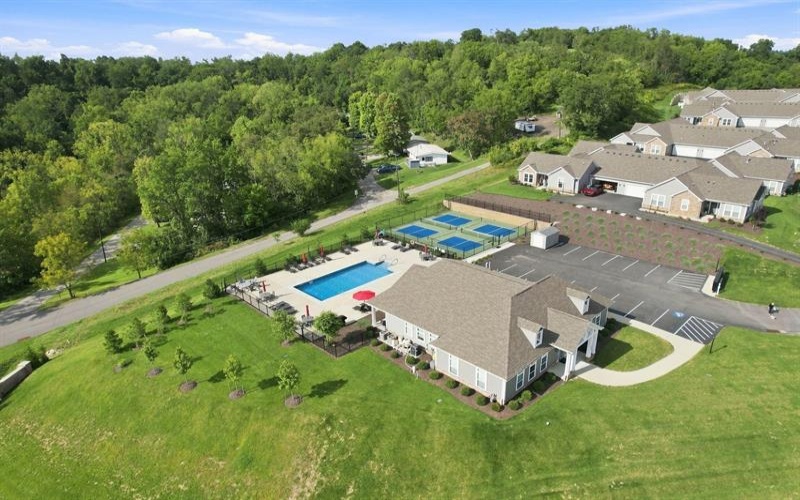125 Village LANE, Finleyville, 15332, 2 Bedroom Bedrooms, 7 Room Rooms,2 BathroomBathrooms,Residential,For Sale,Village,1773572