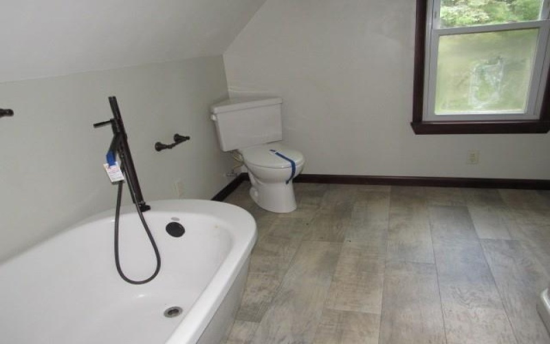 319 Miller Lane, Ruffs Dale, 15679, 3 Bedroom Bedrooms, 6 Room Rooms,1 BathroomBathrooms,Residential,For Sale,Miller Lane,1761721