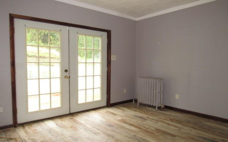 319 Miller Lane, Ruffs Dale, 15679, 3 Bedroom Bedrooms, 6 Room Rooms,1 BathroomBathrooms,Residential,For Sale,Miller Lane,1761721