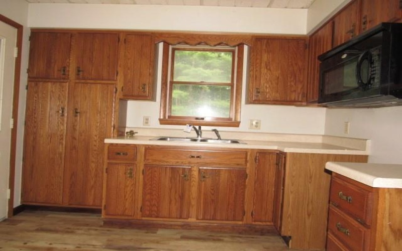 319 Miller Lane, Ruffs Dale, 15679, 3 Bedroom Bedrooms, 6 Room Rooms,1 BathroomBathrooms,Residential,For Sale,Miller Lane,1761721