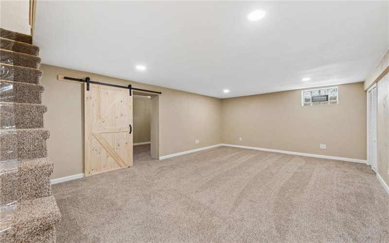 4533 Ridgeview Dr, Greensburg, 15601, 4 Bedroom Bedrooms, 10 Room Rooms,2 BathroomBathrooms,Residential,For Sale,Ridgeview Dr,1769464