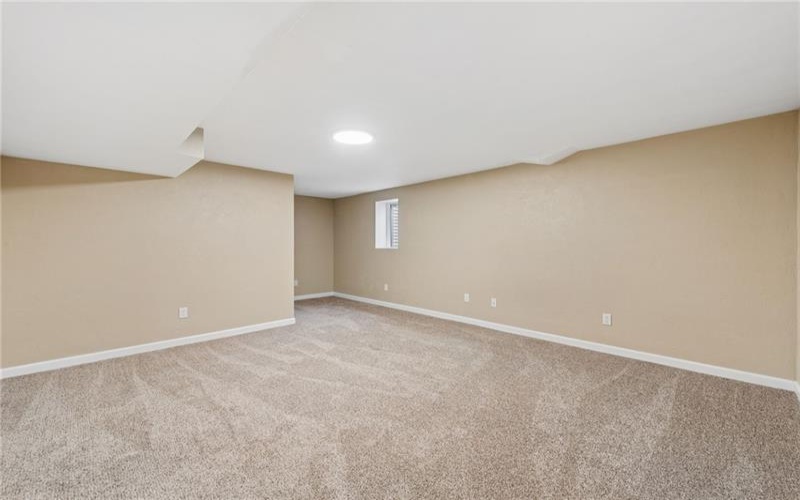 4533 Ridgeview Dr, Greensburg, 15601, 4 Bedroom Bedrooms, 10 Room Rooms,2 BathroomBathrooms,Residential,For Sale,Ridgeview Dr,1769464
