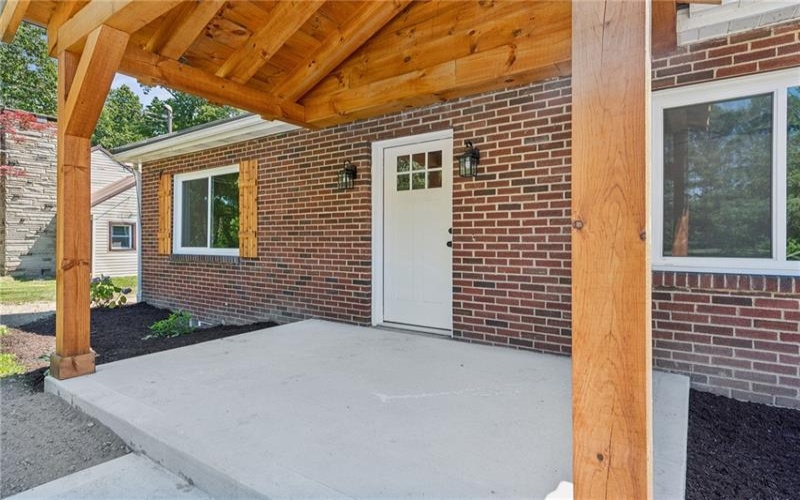 4533 Ridgeview Dr, Greensburg, 15601, 4 Bedroom Bedrooms, 10 Room Rooms,2 BathroomBathrooms,Residential,For Sale,Ridgeview Dr,1769464