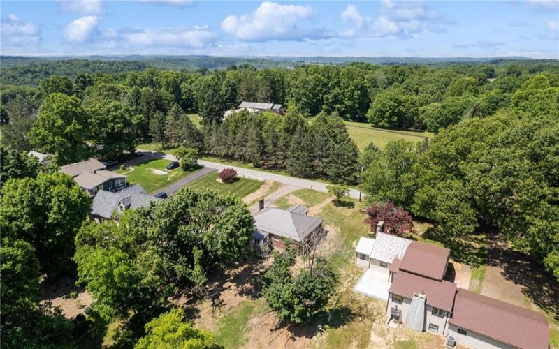4533 Ridgeview Dr, Greensburg, 15601, 4 Bedroom Bedrooms, 10 Room Rooms,2 BathroomBathrooms,Residential,For Sale,Ridgeview Dr,1769464