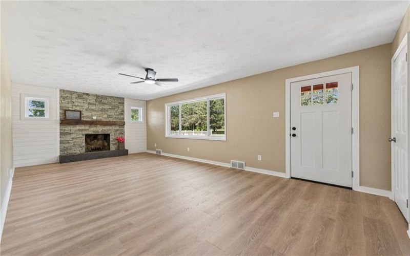 4533 Ridgeview Dr, Greensburg, 15601, 4 Bedroom Bedrooms, 10 Room Rooms,2 BathroomBathrooms,Residential,For Sale,Ridgeview Dr,1769464