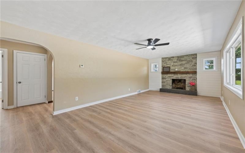 4533 Ridgeview Dr, Greensburg, 15601, 4 Bedroom Bedrooms, 10 Room Rooms,2 BathroomBathrooms,Residential,For Sale,Ridgeview Dr,1769464