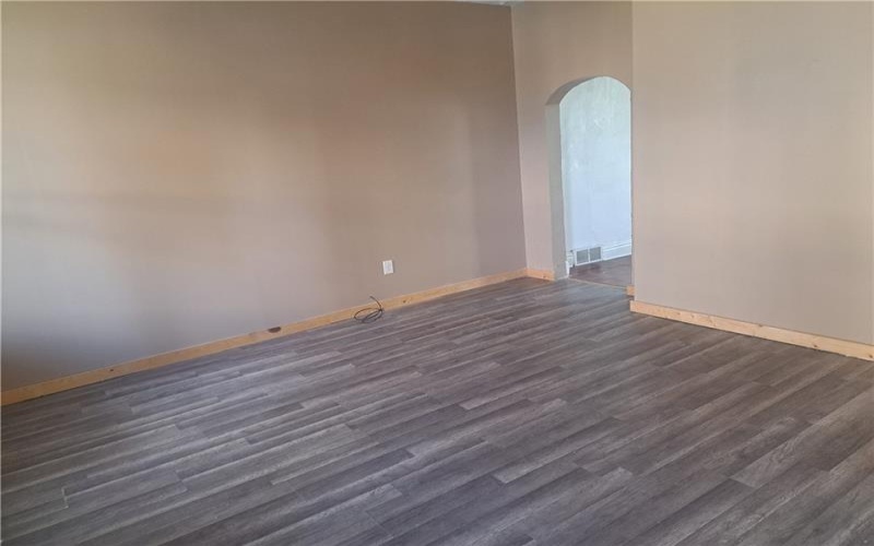 16 Cuyler Avenue, Jeannette, 15644, 2 Bedroom Bedrooms, 4 Room Rooms,1 BathroomBathrooms,Residential,For Sale,Cuyler Avenue,1771011