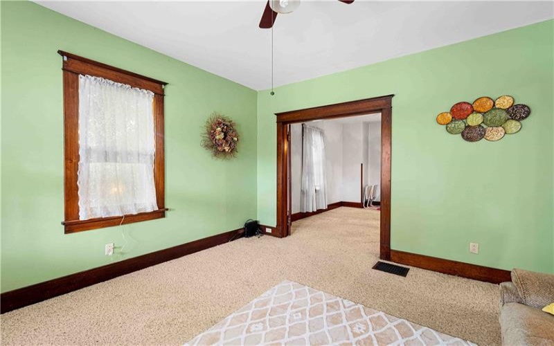 106 Arnold Ave, Houston, 15342, 3 Bedroom Bedrooms, 9 Room Rooms,1.1 BathroomBathrooms,Residential,For Sale,Arnold Ave,1773161