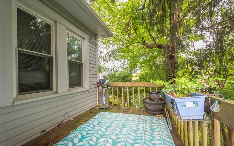 106 Arnold Ave, Houston, 15342, 3 Bedroom Bedrooms, 9 Room Rooms,1.1 BathroomBathrooms,Residential,For Sale,Arnold Ave,1773161