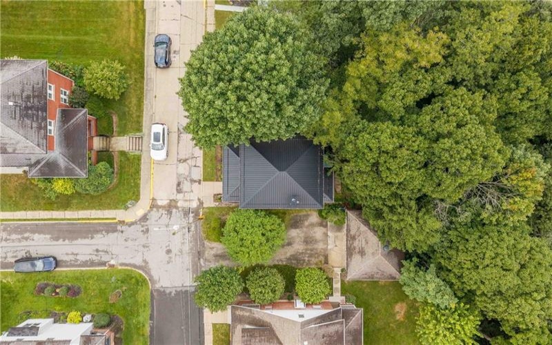106 Arnold Ave, Houston, 15342, 3 Bedroom Bedrooms, 9 Room Rooms,1.1 BathroomBathrooms,Residential,For Sale,Arnold Ave,1773161