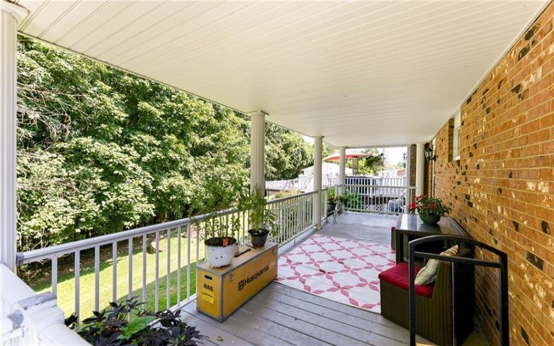 101 Emery Rd, Fredericktown, 15333, 3 Bedroom Bedrooms, 8 Room Rooms,2.1 BathroomBathrooms,Residential,For Sale,Emery Rd,1773386
