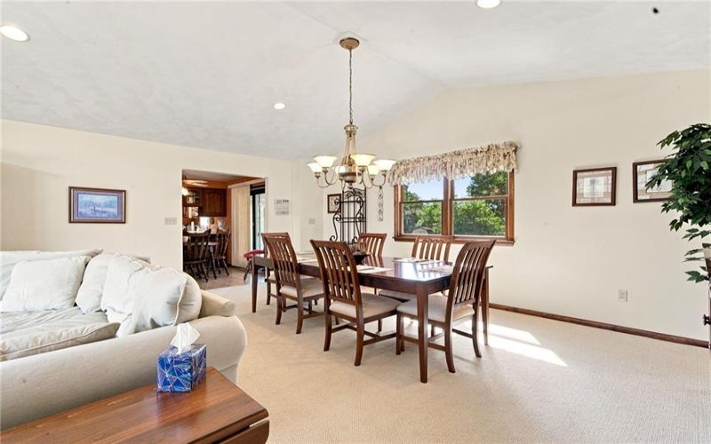 338 Evergreen Dr, Mt Pleasant, 15666, 3 Bedroom Bedrooms, ,2 BathroomBathrooms,Residential,For Sale,Evergreen Dr,1773548