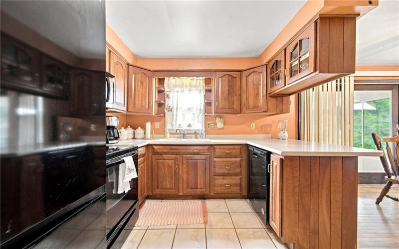 338 Evergreen Dr, Mt Pleasant, 15666, 3 Bedroom Bedrooms, ,2 BathroomBathrooms,Residential,For Sale,Evergreen Dr,1773548