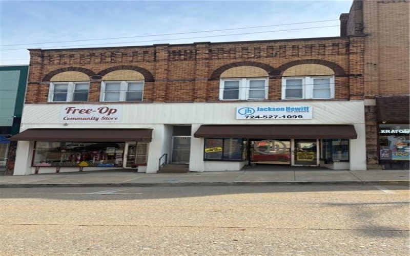 305 Clay Ave, Jeannette, 15644, ,Commercial-industrial-business,For Sale,Clay Ave,1773576