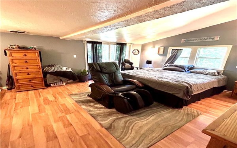 573 S Bank St, Derry, 15627, 4 Bedroom Bedrooms, 6 Room Rooms,2 BathroomBathrooms,Residential,For Sale,S Bank St,1773577