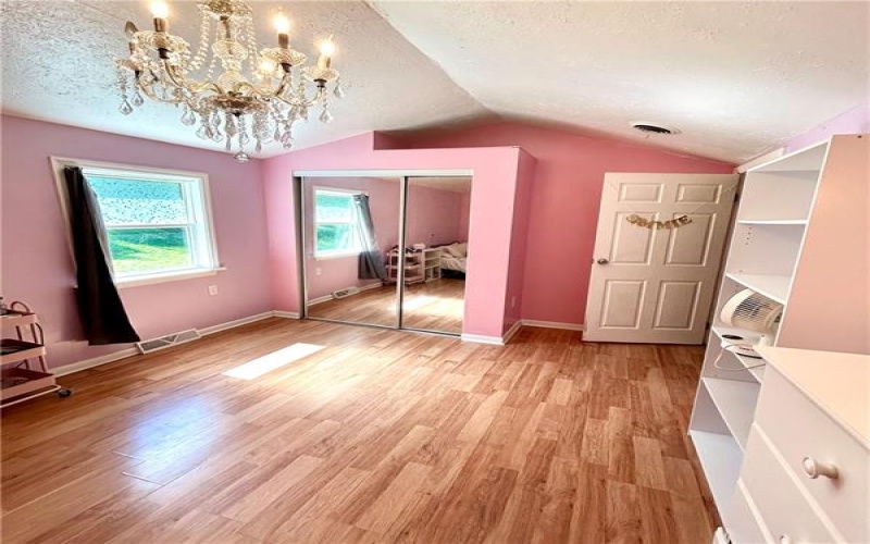 573 S Bank St, Derry, 15627, 4 Bedroom Bedrooms, 6 Room Rooms,2 BathroomBathrooms,Residential,For Sale,S Bank St,1773577