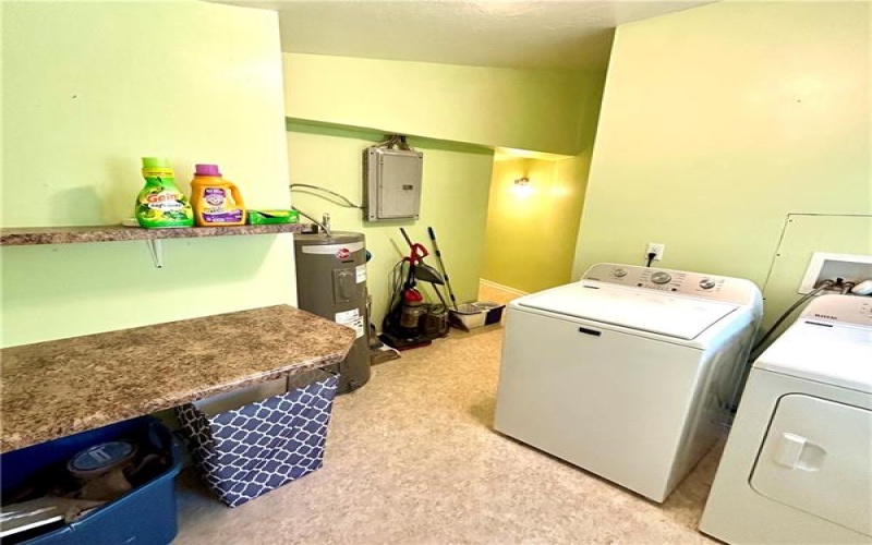 573 S Bank St, Derry, 15627, 4 Bedroom Bedrooms, 6 Room Rooms,2 BathroomBathrooms,Residential,For Sale,S Bank St,1773577