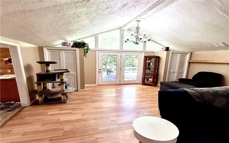 573 S Bank St, Derry, 15627, 4 Bedroom Bedrooms, 6 Room Rooms,2 BathroomBathrooms,Residential,For Sale,S Bank St,1773577