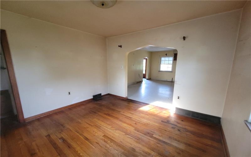 2634 Chambers St, Lower Burrell, 15068, 3 Bedroom Bedrooms, 8 Room Rooms,1 BathroomBathrooms,Residential,For Sale,Chambers St,1773596