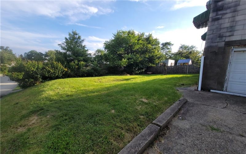 2634 Chambers St, Lower Burrell, 15068, 3 Bedroom Bedrooms, 8 Room Rooms,1 BathroomBathrooms,Residential,For Sale,Chambers St,1773596