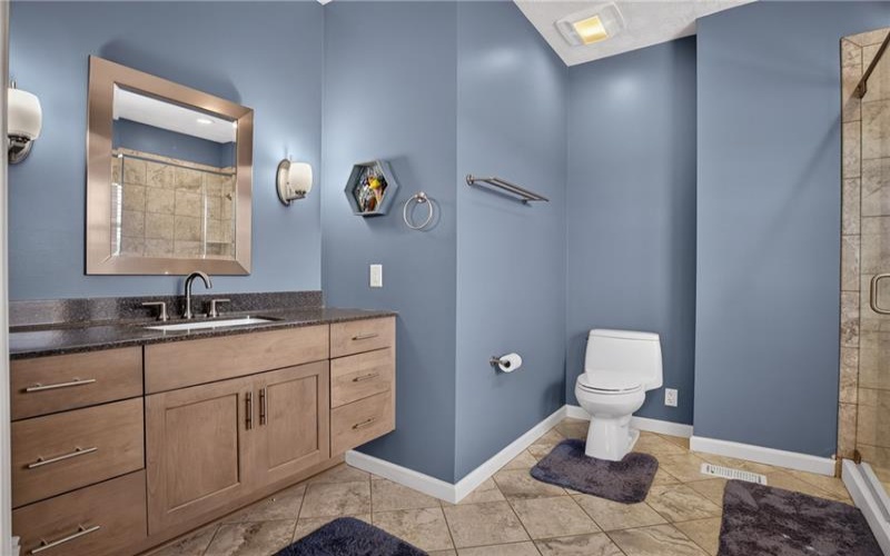 2007 Overlook Ct, Canonsburg, 15317, 3 Bedroom Bedrooms, 10 Room Rooms,2.2 BathroomBathrooms,Residential,For Sale,Overlook Ct,1773610