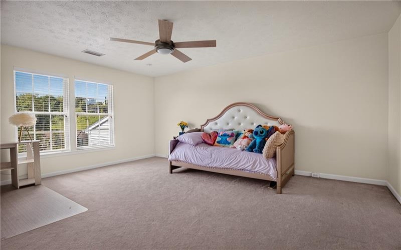 2007 Overlook Ct, Canonsburg, 15317, 3 Bedroom Bedrooms, 10 Room Rooms,2.2 BathroomBathrooms,Residential,For Sale,Overlook Ct,1773610
