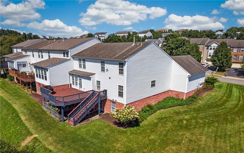 2007 Overlook Ct, Canonsburg, 15317, 3 Bedroom Bedrooms, 10 Room Rooms,2.2 BathroomBathrooms,Residential,For Sale,Overlook Ct,1773610