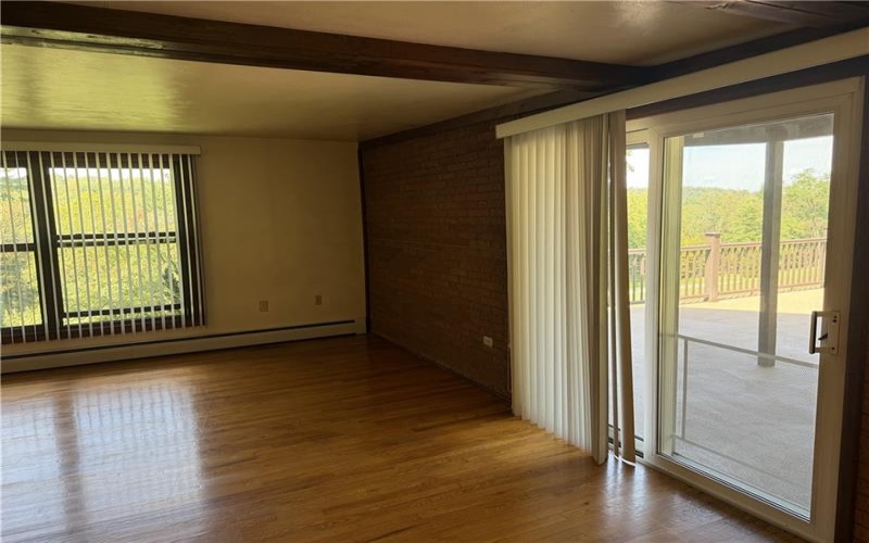 311 Whitetail Ln, Greensburg, 15601, 3 Bedroom Bedrooms, 10 Room Rooms,2 BathroomBathrooms,Residential,For Sale,Whitetail Ln,1773635