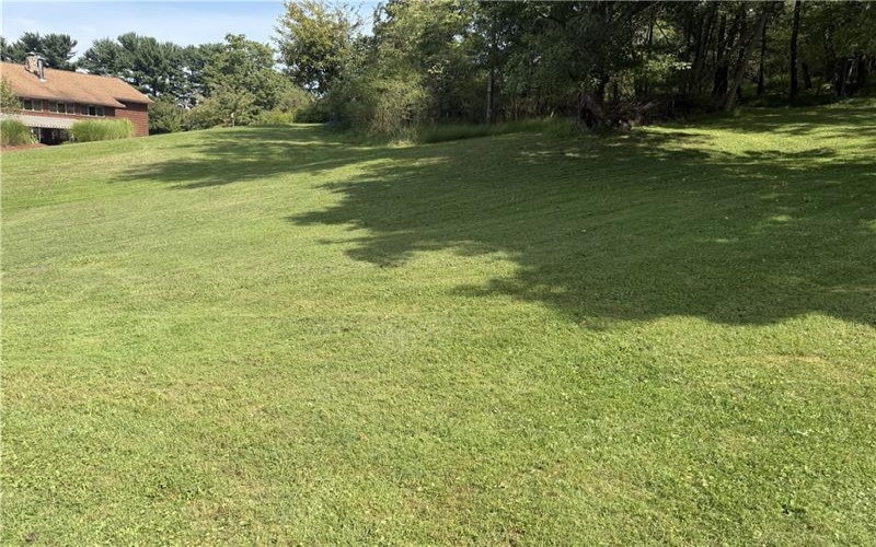 311 Whitetail Ln, Greensburg, 15601, 3 Bedroom Bedrooms, 10 Room Rooms,2 BathroomBathrooms,Residential,For Sale,Whitetail Ln,1773635