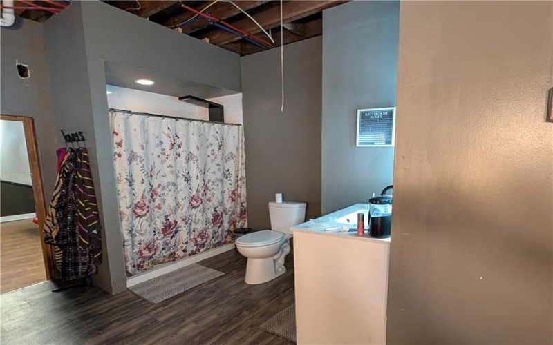 800 Lincoln Ave, Charleroi, 15022, 6 Bedroom Bedrooms, ,3 BathroomBathrooms,Residential,For Sale,Lincoln Ave,1773650