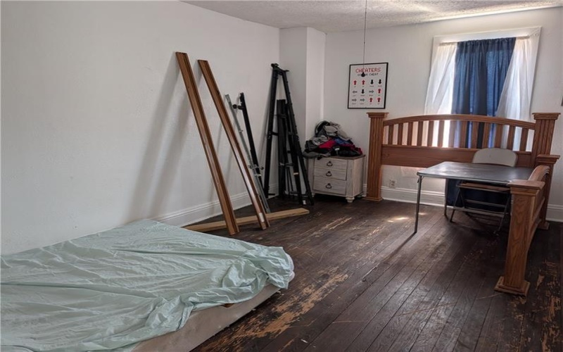 800 Lincoln Ave, Charleroi, 15022, 6 Bedroom Bedrooms, ,3 BathroomBathrooms,Residential,For Sale,Lincoln Ave,1773650