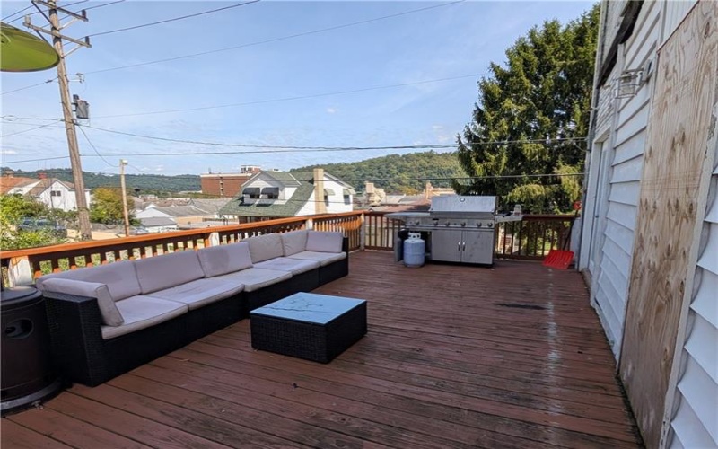800 Lincoln Ave, Charleroi, 15022, 6 Bedroom Bedrooms, ,3 BathroomBathrooms,Residential,For Sale,Lincoln Ave,1773650