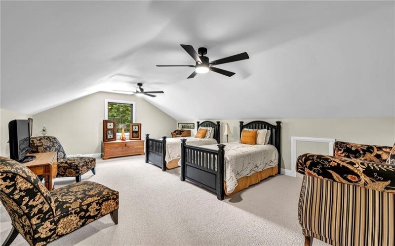 429 Church Hill Rd, Venetia, 15367, 4 Bedroom Bedrooms, 12 Room Rooms,2.2 BathroomBathrooms,Residential,For Sale,Church Hill Rd,1773673