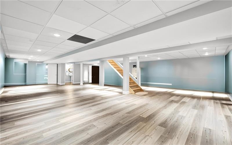 429 Church Hill Rd, Venetia, 15367, 4 Bedroom Bedrooms, 12 Room Rooms,2.2 BathroomBathrooms,Residential,For Sale,Church Hill Rd,1773673