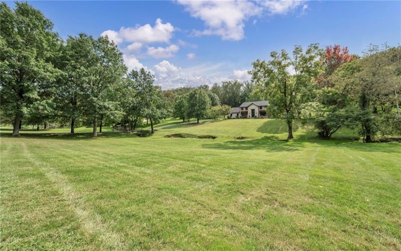 429 Church Hill Rd, Venetia, 15367, 4 Bedroom Bedrooms, 12 Room Rooms,2.2 BathroomBathrooms,Residential,For Sale,Church Hill Rd,1773673