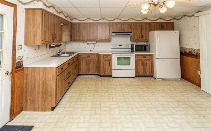 254 Little Summit Rd, Dunbar, 15431, 3 Bedroom Bedrooms, ,1 BathroomBathrooms,Residential,For Sale,Little Summit Rd,1773676